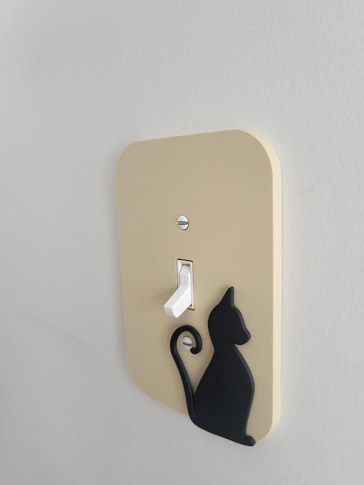 Light Switch Cover With Sitting A Cat Looking Right, Wall Plate Cover, Mid Century Modern, Unique Switch Plate Design, Home Decor, Kitten Light Switch, Outlet Cover
