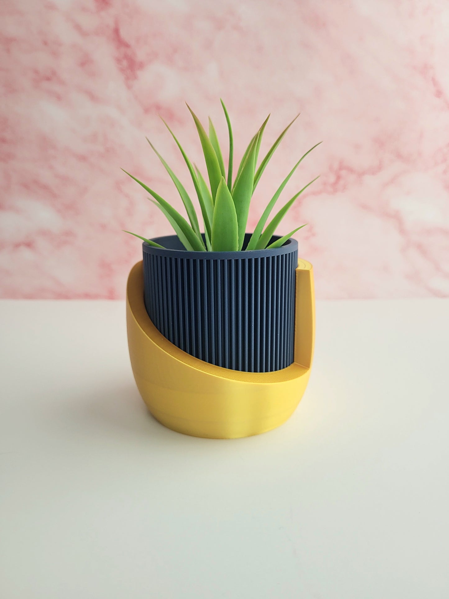 Japandi Style Planter with Drainage & Tray