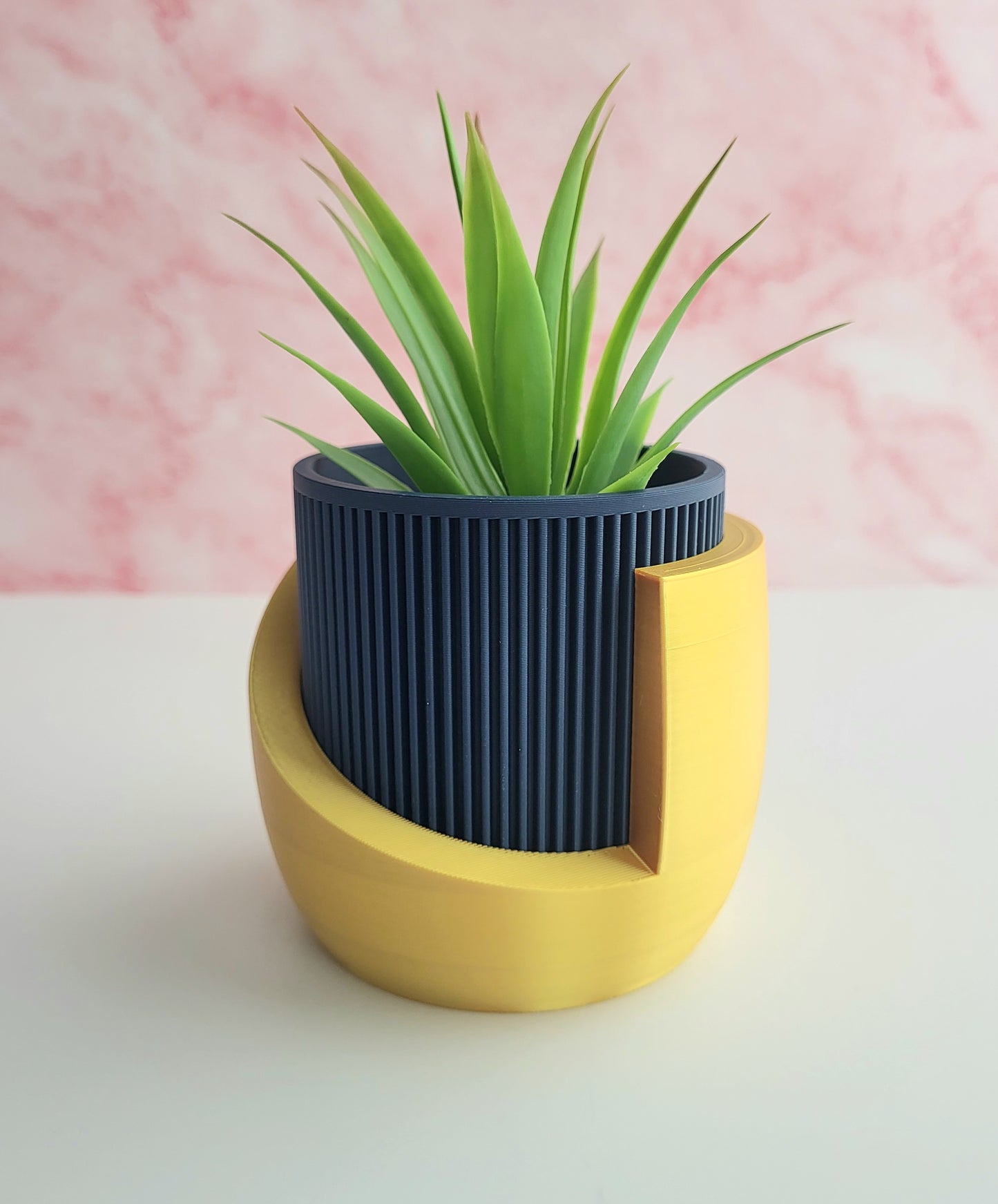 Japandi Style Planter with Drainage & Tray