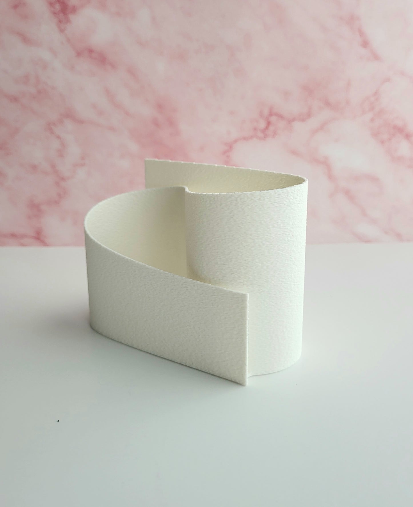 S-Shaped Vanity Organizer
