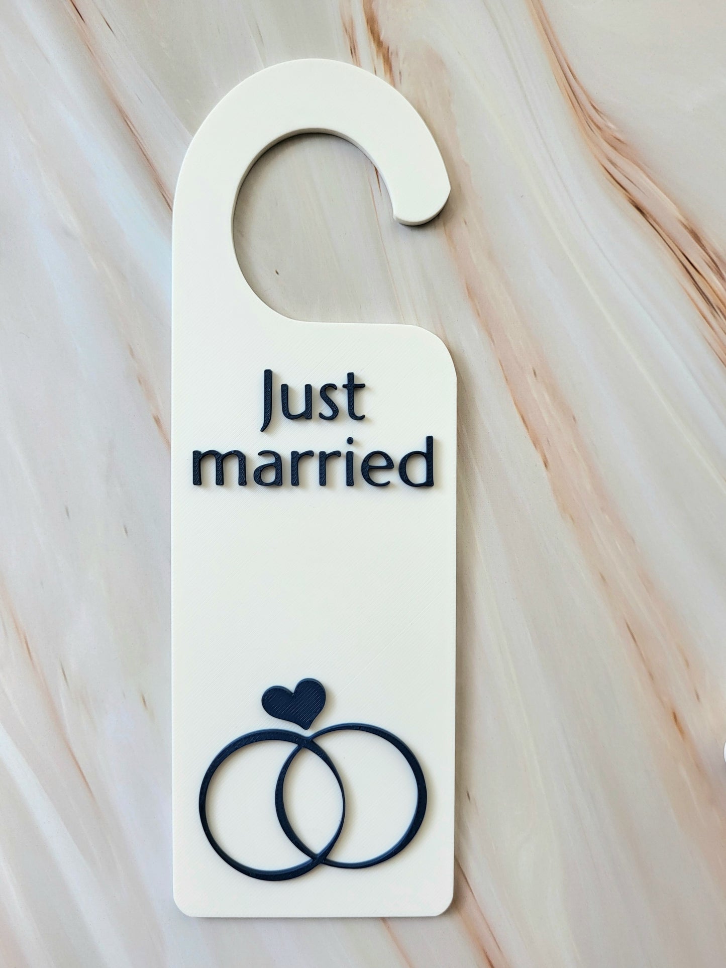 just married sign,
wedding door sign,
honeymoon sign,
bridal suite decor,
door hanger wedding,
wedding decoration,
bride gift idea,
just married gift,
engagement sign,
cute wedding sign,
married door tag,
honeymoon decor,
hotel room sign,