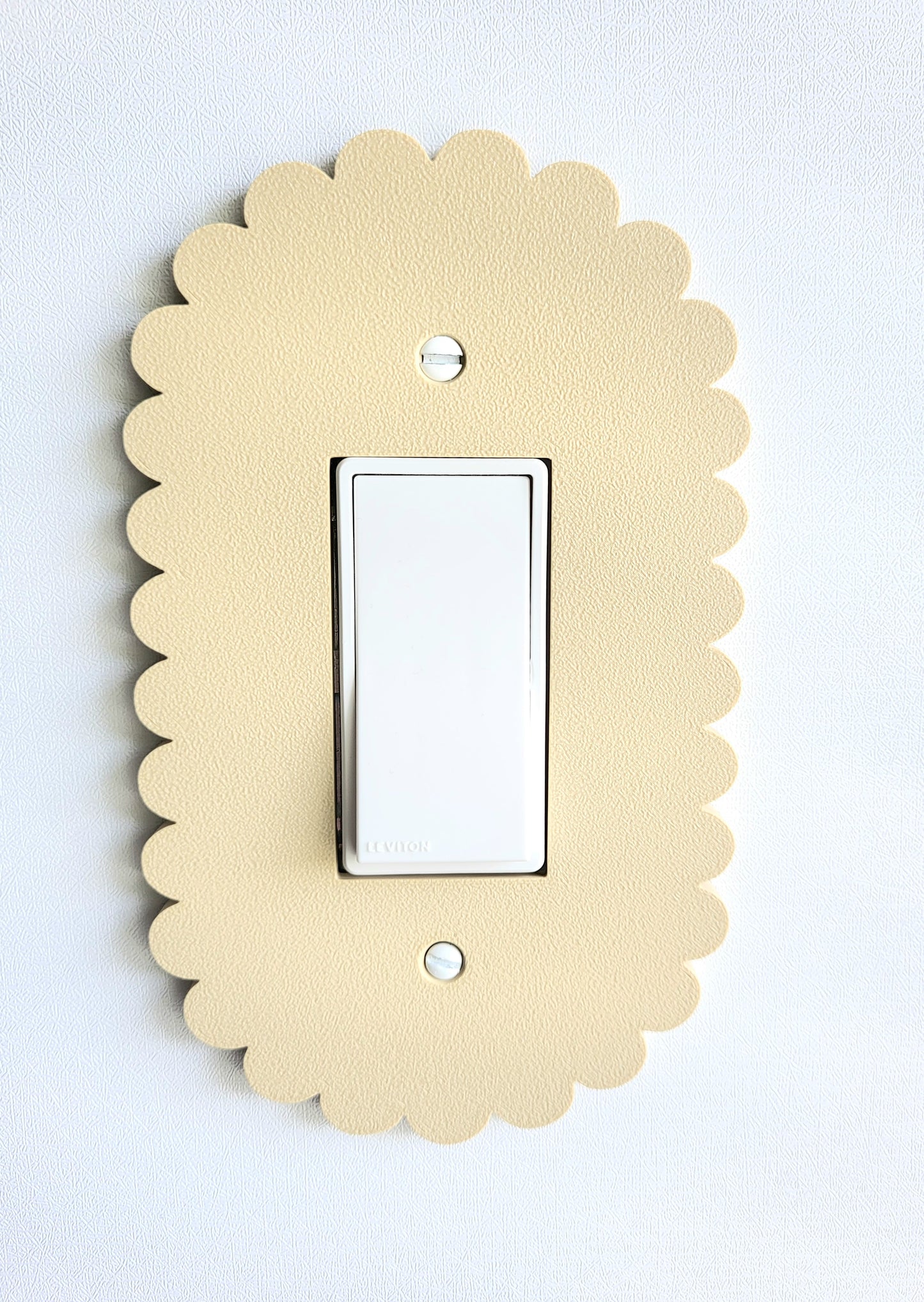 Oval Scalloped Light Switch Cover