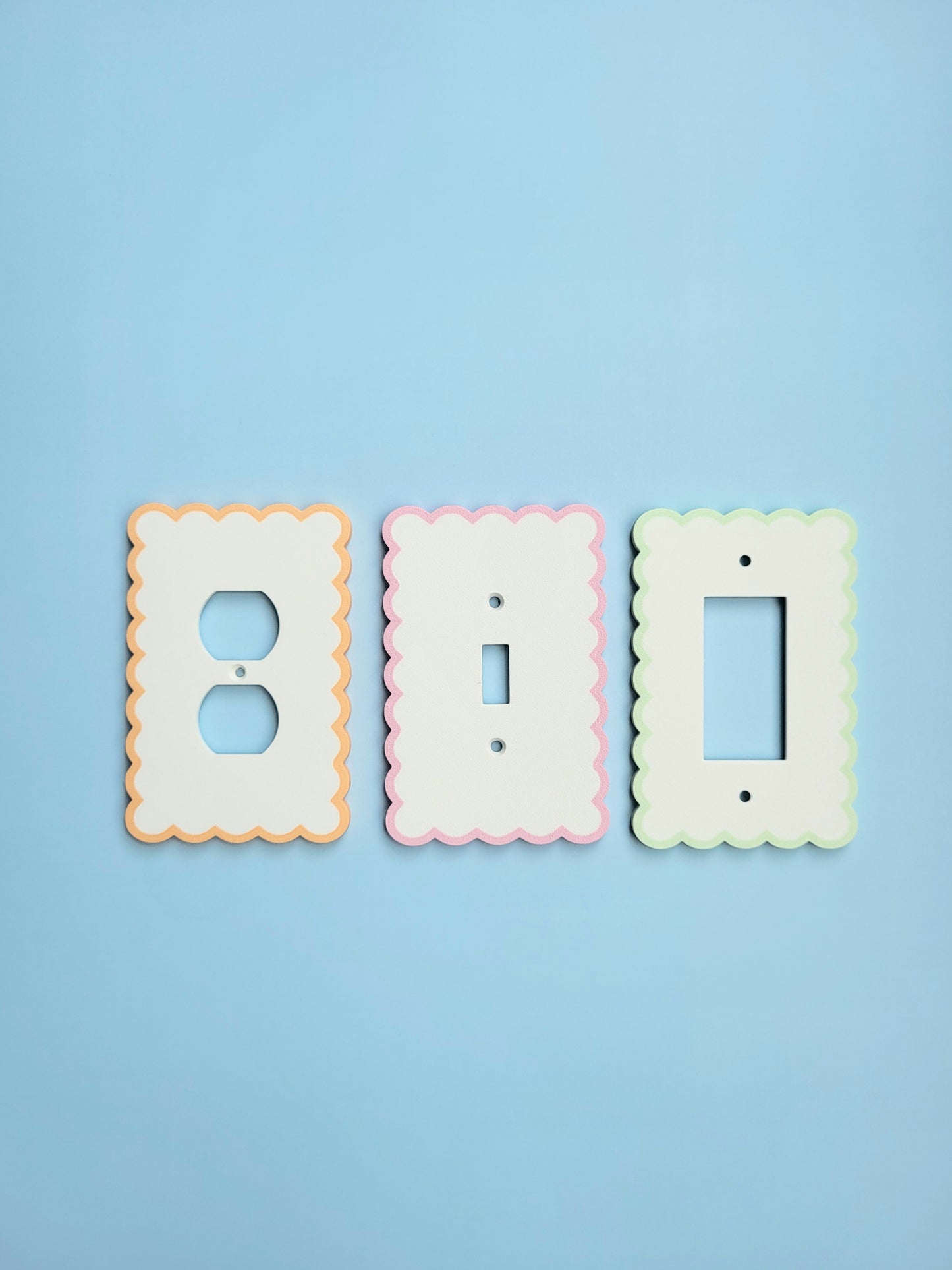 Two-Tone Pastel Scalloped Light Switch Cover