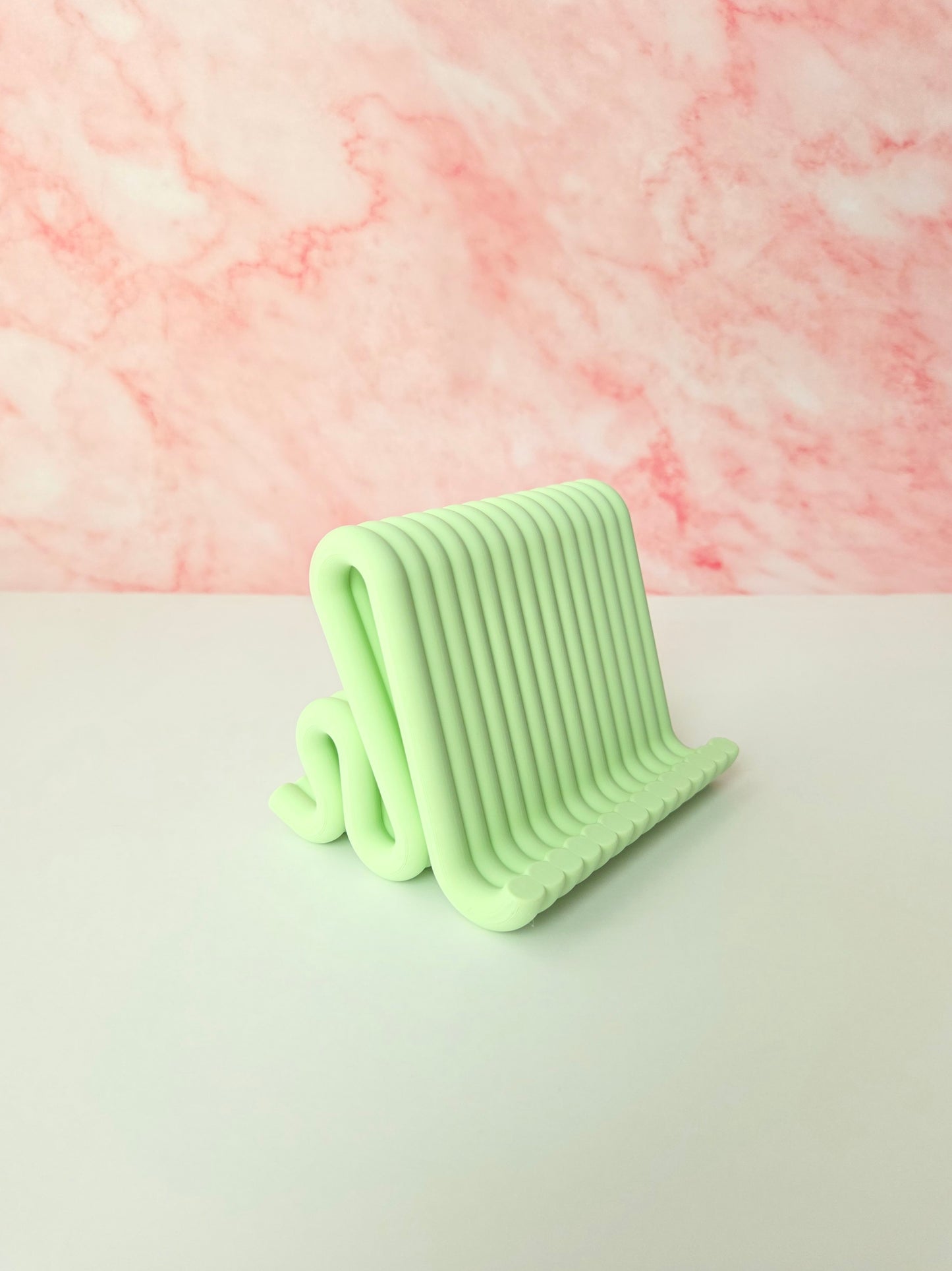 Modern Wavy Tablet / Kindle Stand