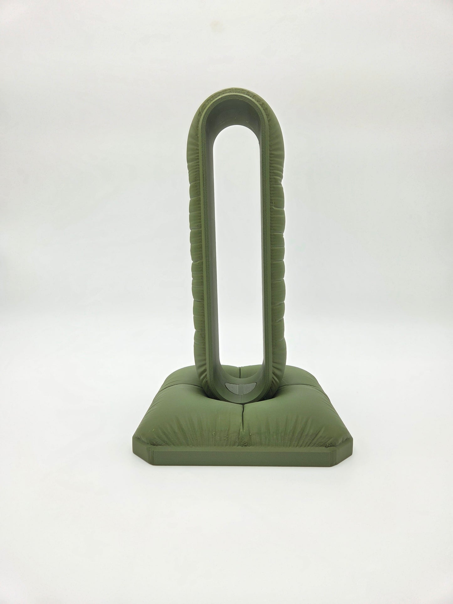 Pillow-Inspired Headphone Stand