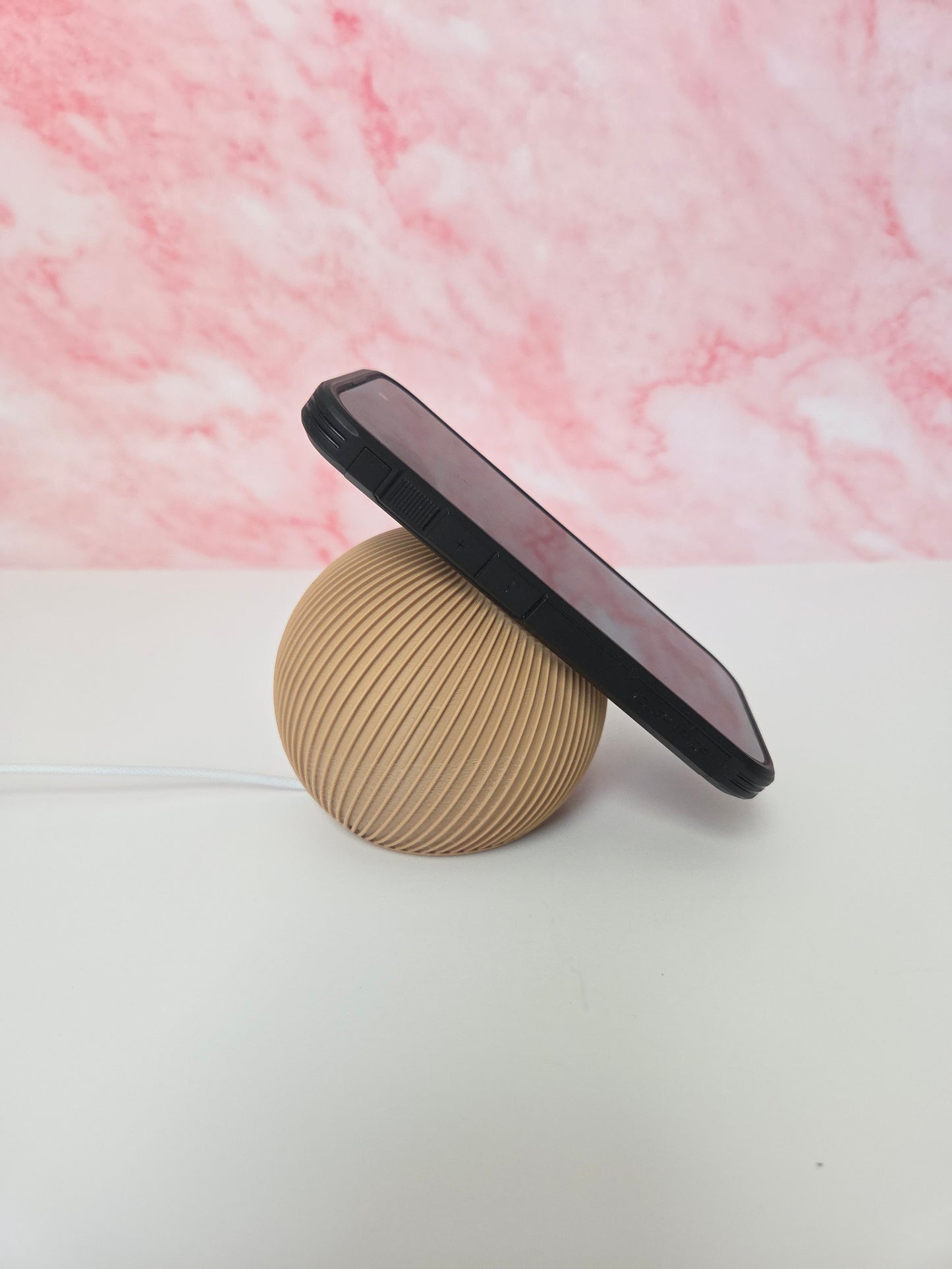 Modern Ribbed Phone Stand