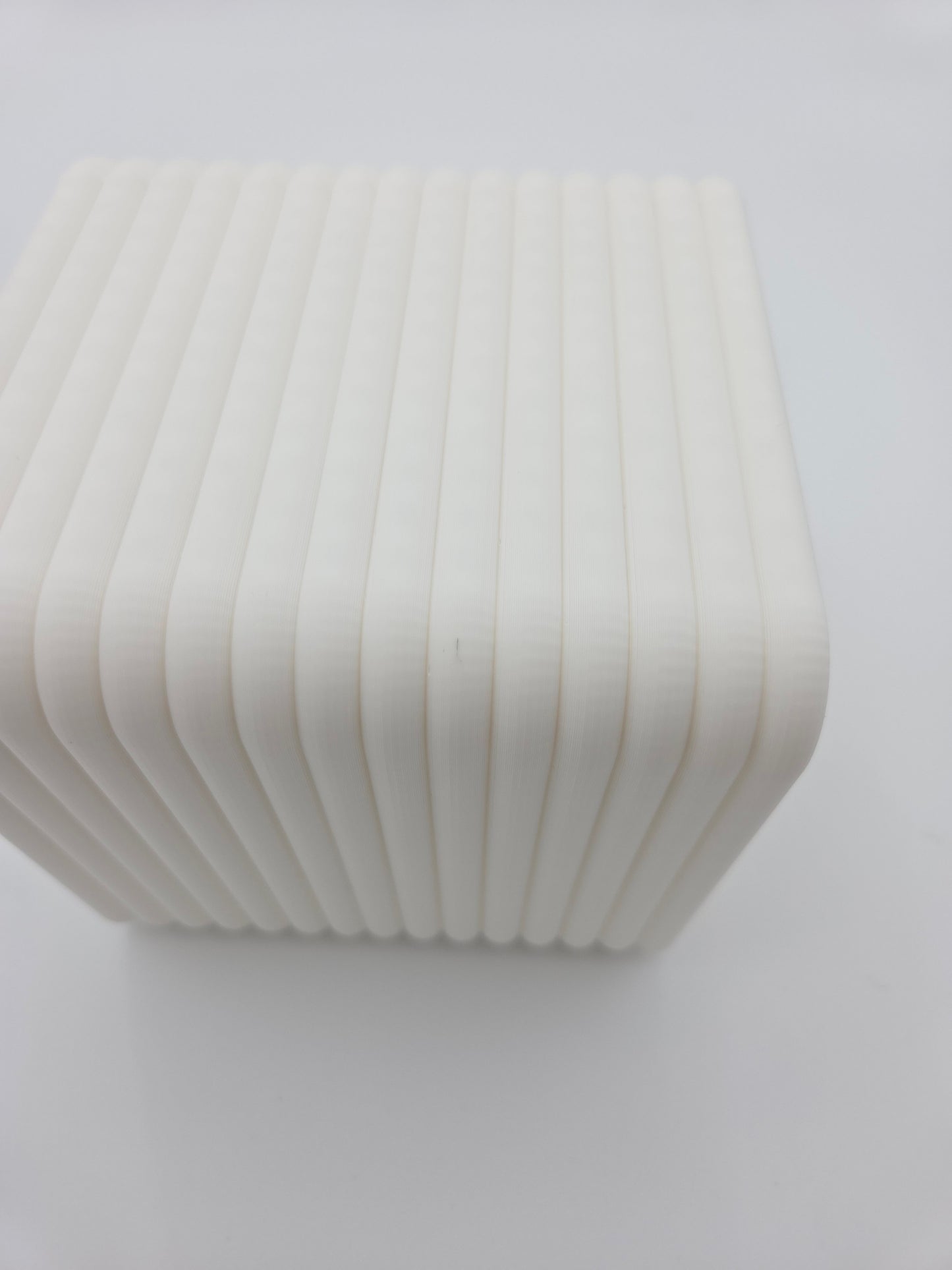 OUTLET: Bubble Tissue Cover White