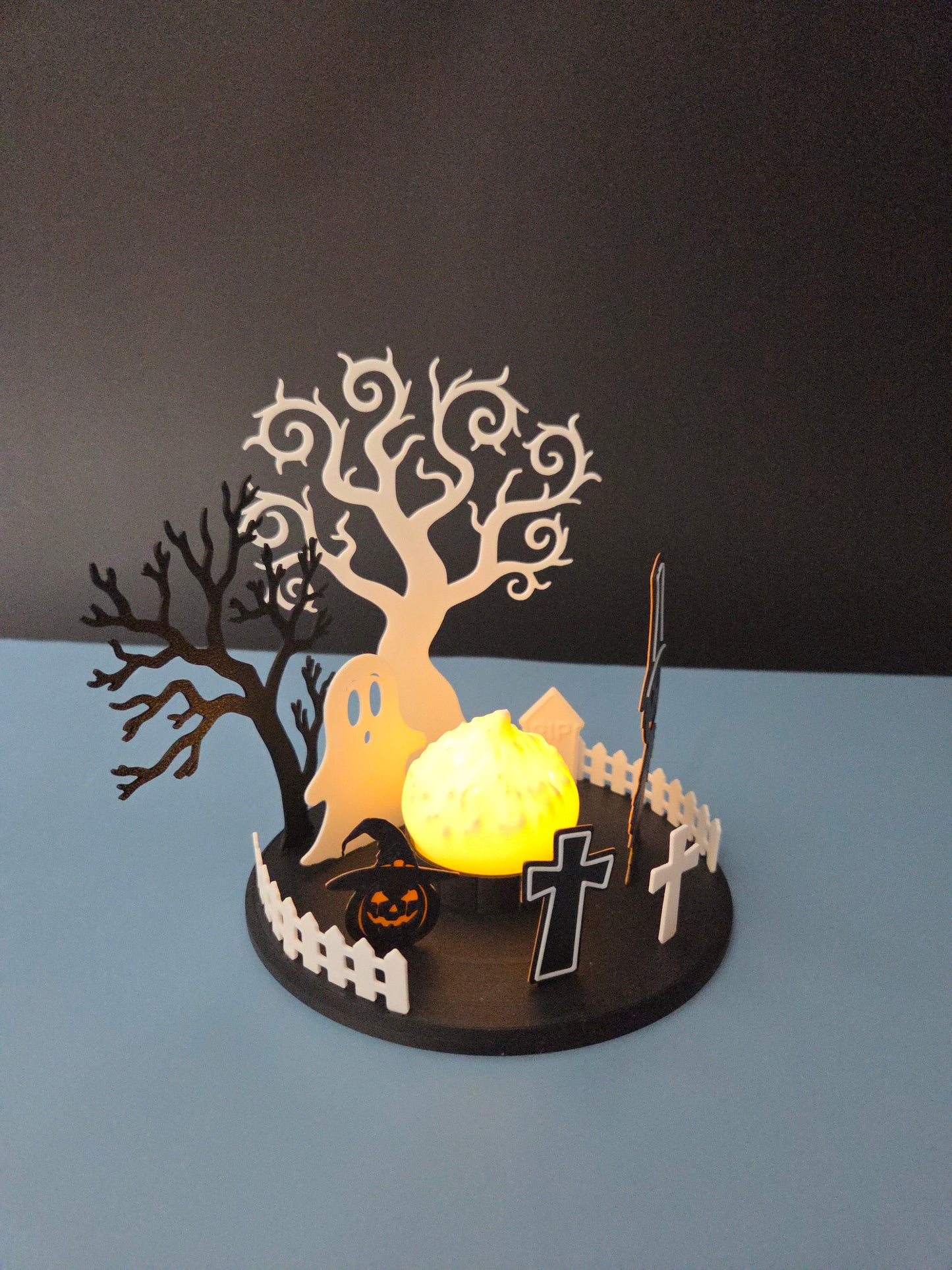 Halloween Graveyard Diorama