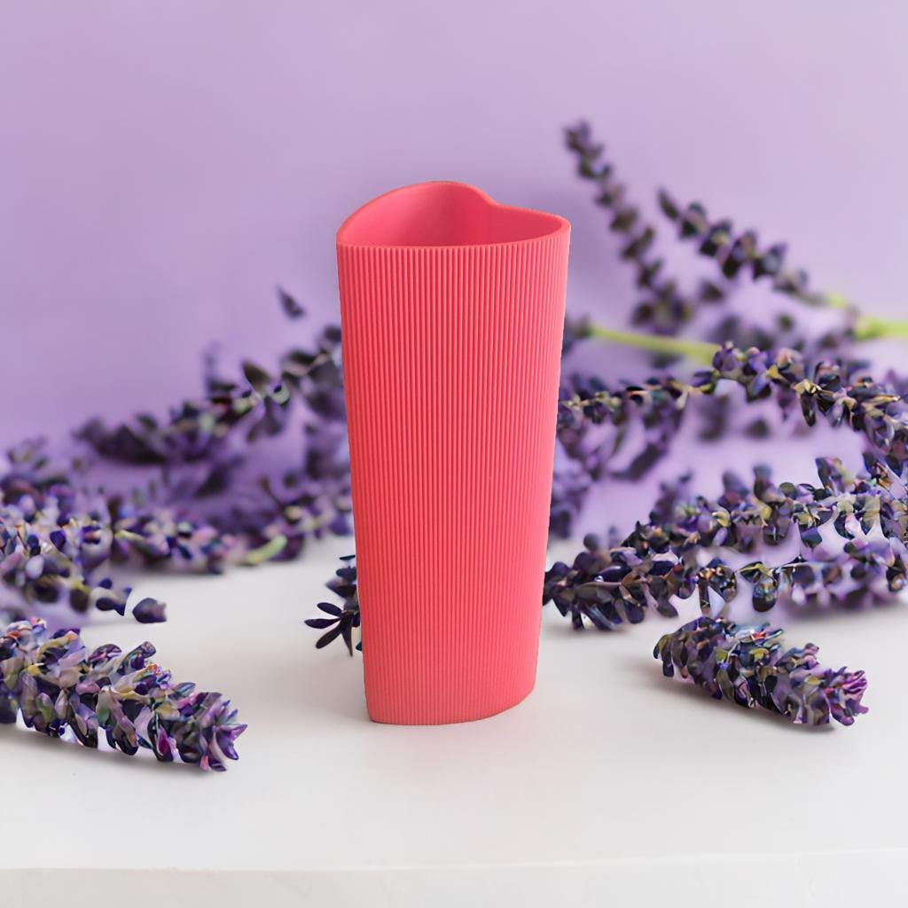 Perfect Valentine's Day Gift, Love Themed Home Decor, For fresh & Artificial flowers, Unique Flower Vase, Heart Shaped Vase