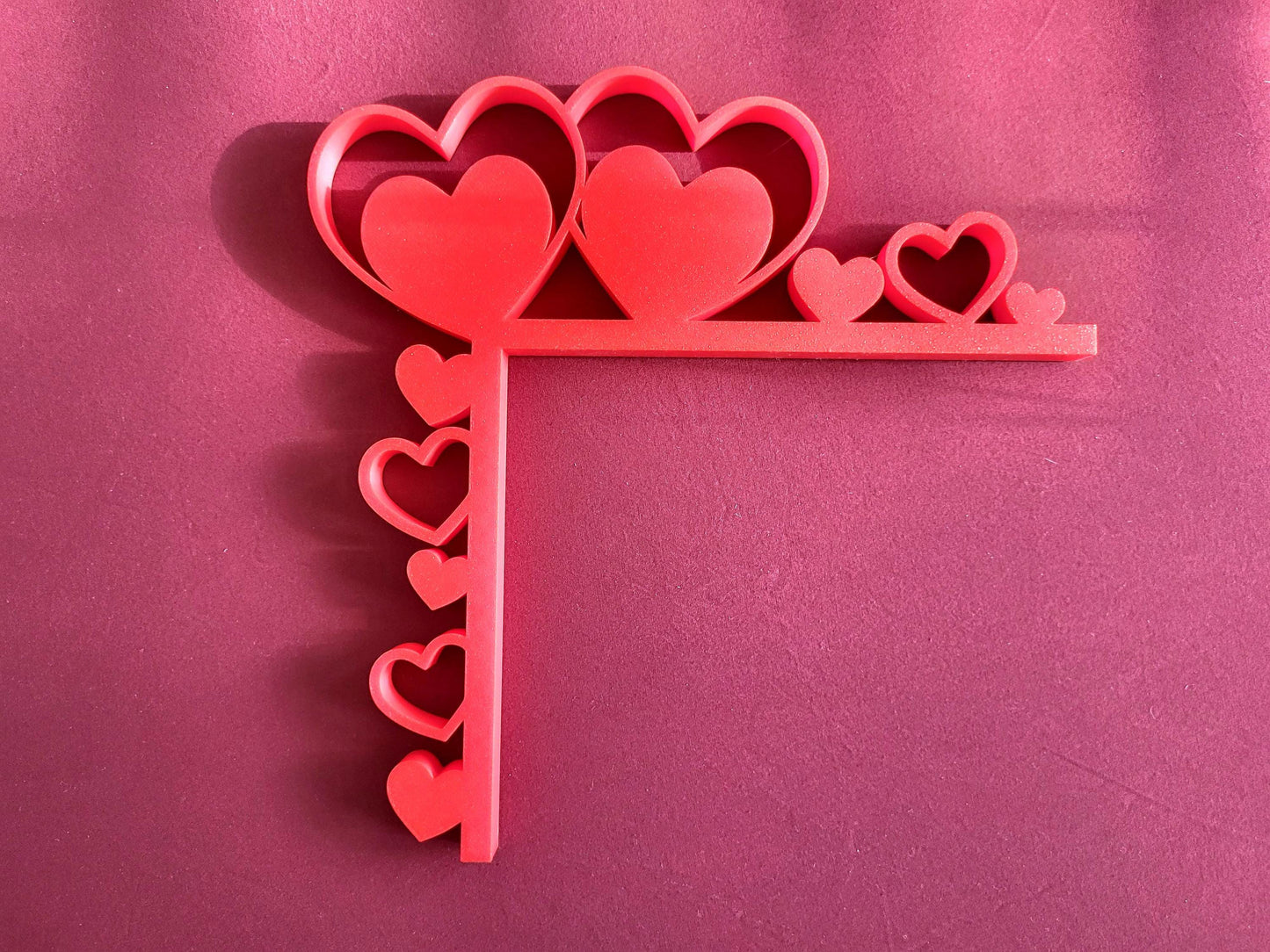 valentines decor, door corner decor, door trim decor, hearts,