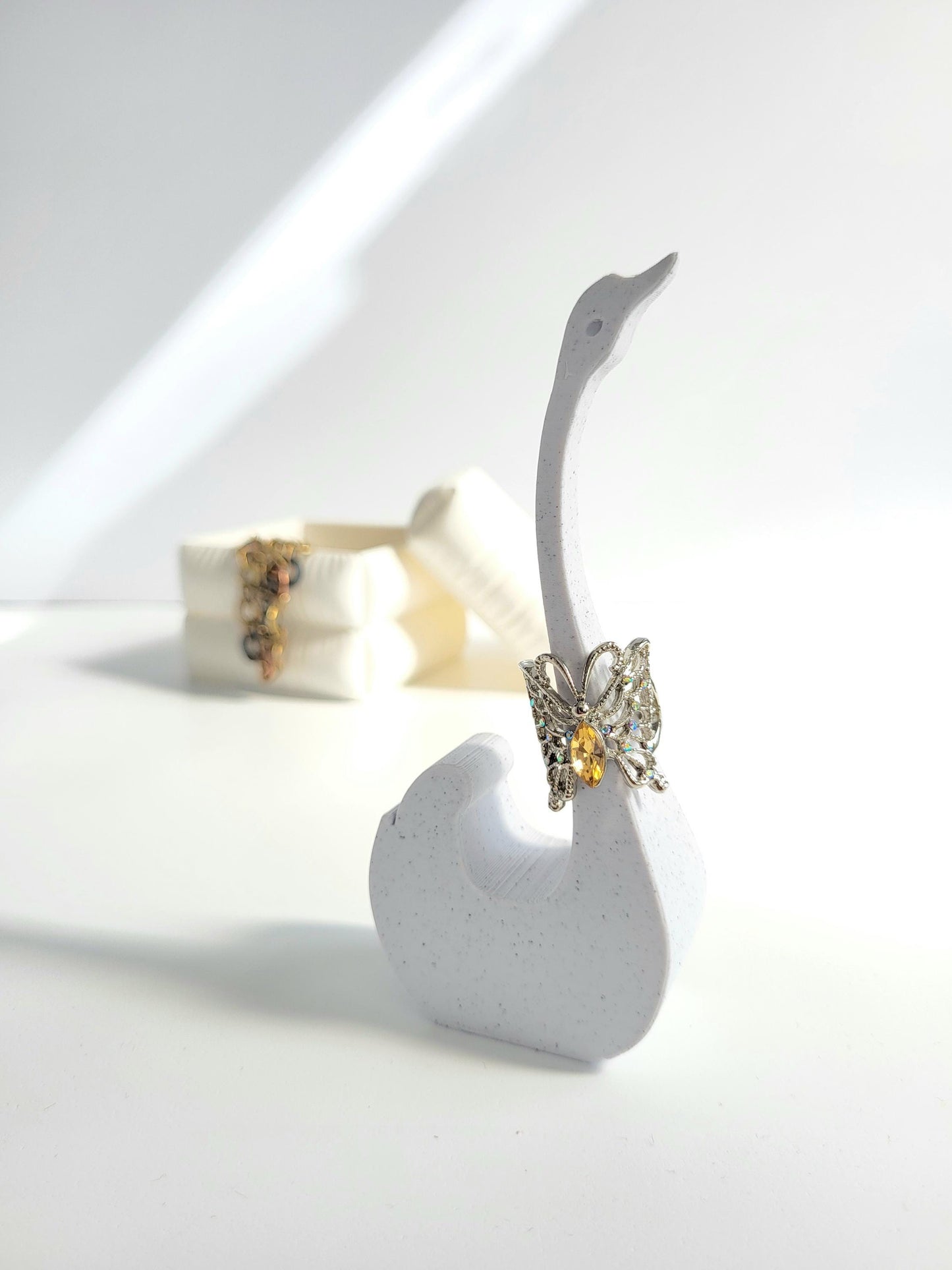 Swan Ring Holder - Cute Jewelry Organizer, Ring Holder Dish, Wedding Ring Holder, Ring Display, Engagement Gift, Teen Gift Idea