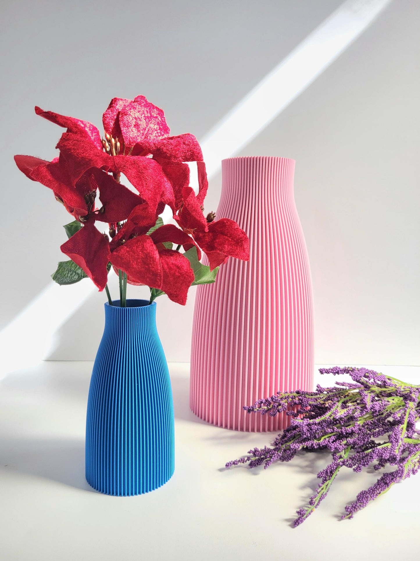 Minimalist 3d Printed Vase For fresh & Artificial Flowers, Unique Flower Vase, Home Decor, Gift for Mo, Bottle Shaped Vase