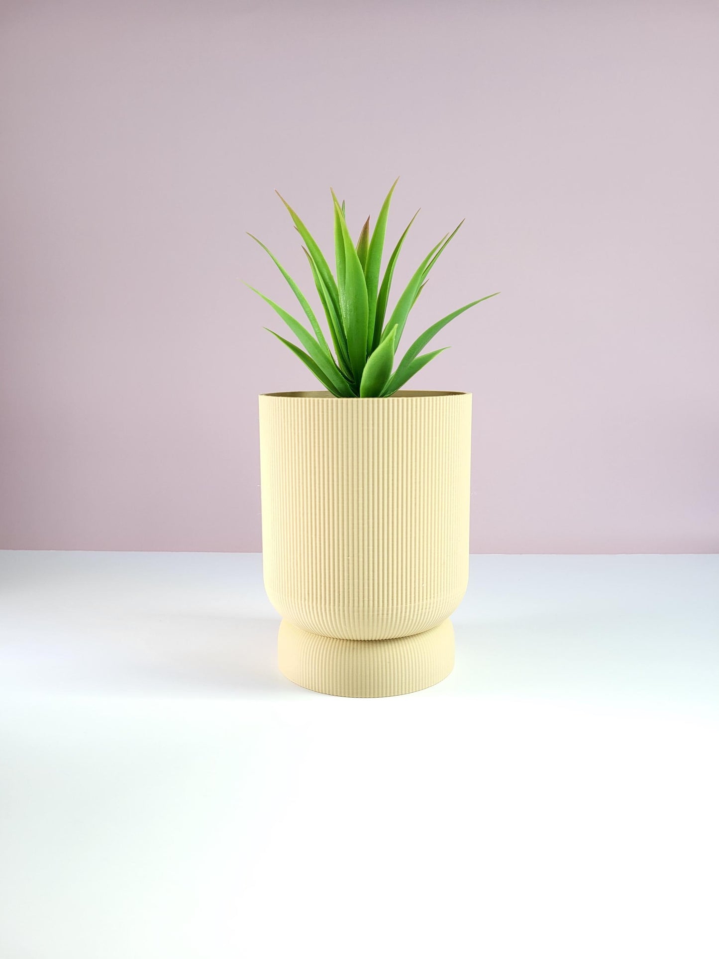 Modern Indoor Plant Pot, Cute Planter, Modern Minimalist Succulent Pot, Gift For Plant Lovers, Minimalist Planter with Drainage Holes and Tray
