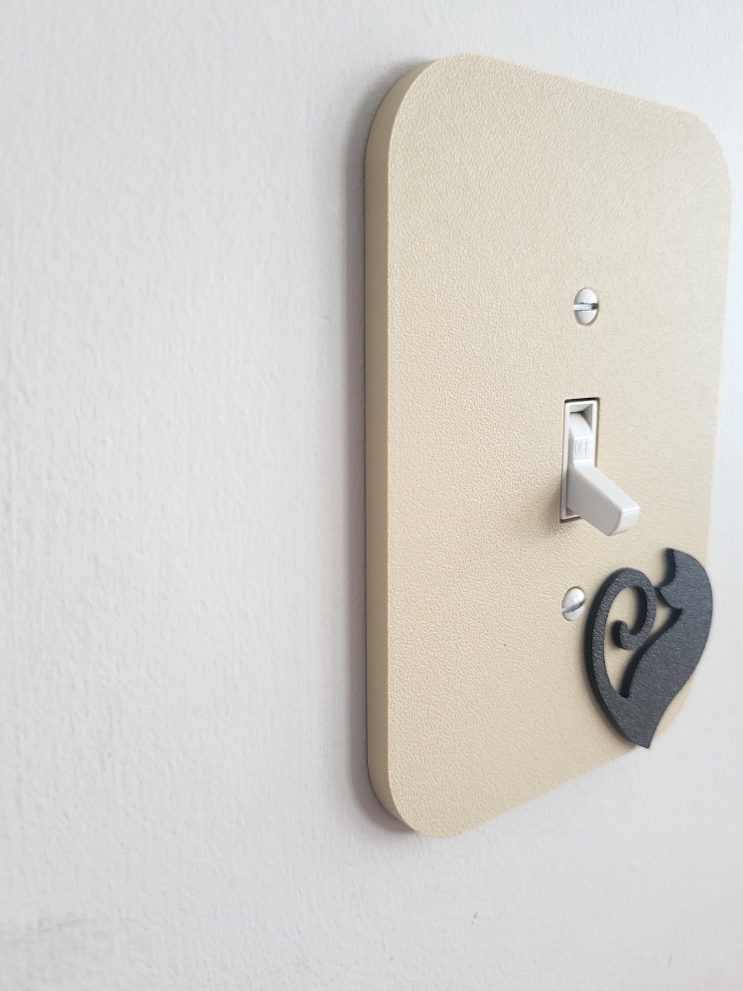 Light Switch Cover With Heart- Shaped Cat Accent, Wall Plate Cover, Mid Century Modern, Unique Switch Plate Design, Home Decor, Kitten Light Switch