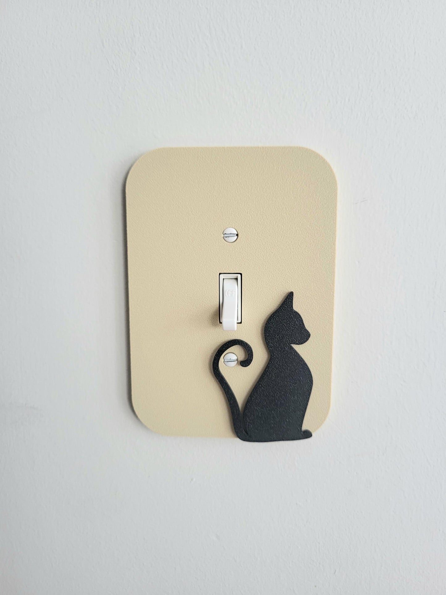 Light Switch Cover With Sitting A Cat Looking Right, Wall Plate Cover, Mid Century Modern, Unique Switch Plate Design, Home Decor, Kitten Light Switch, Outlet Cover
