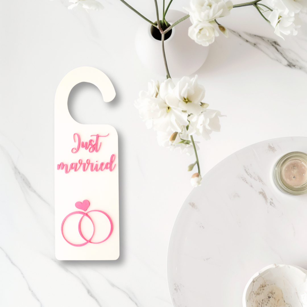 just married sign,
wedding door sign,
honeymoon sign,
bridal suite decor,
door hanger wedding,
wedding decoration,
bride gift idea,
just married gift,
engagement sign,
cute wedding sign,
married door tag,
honeymoon decor,
hotel room sign,