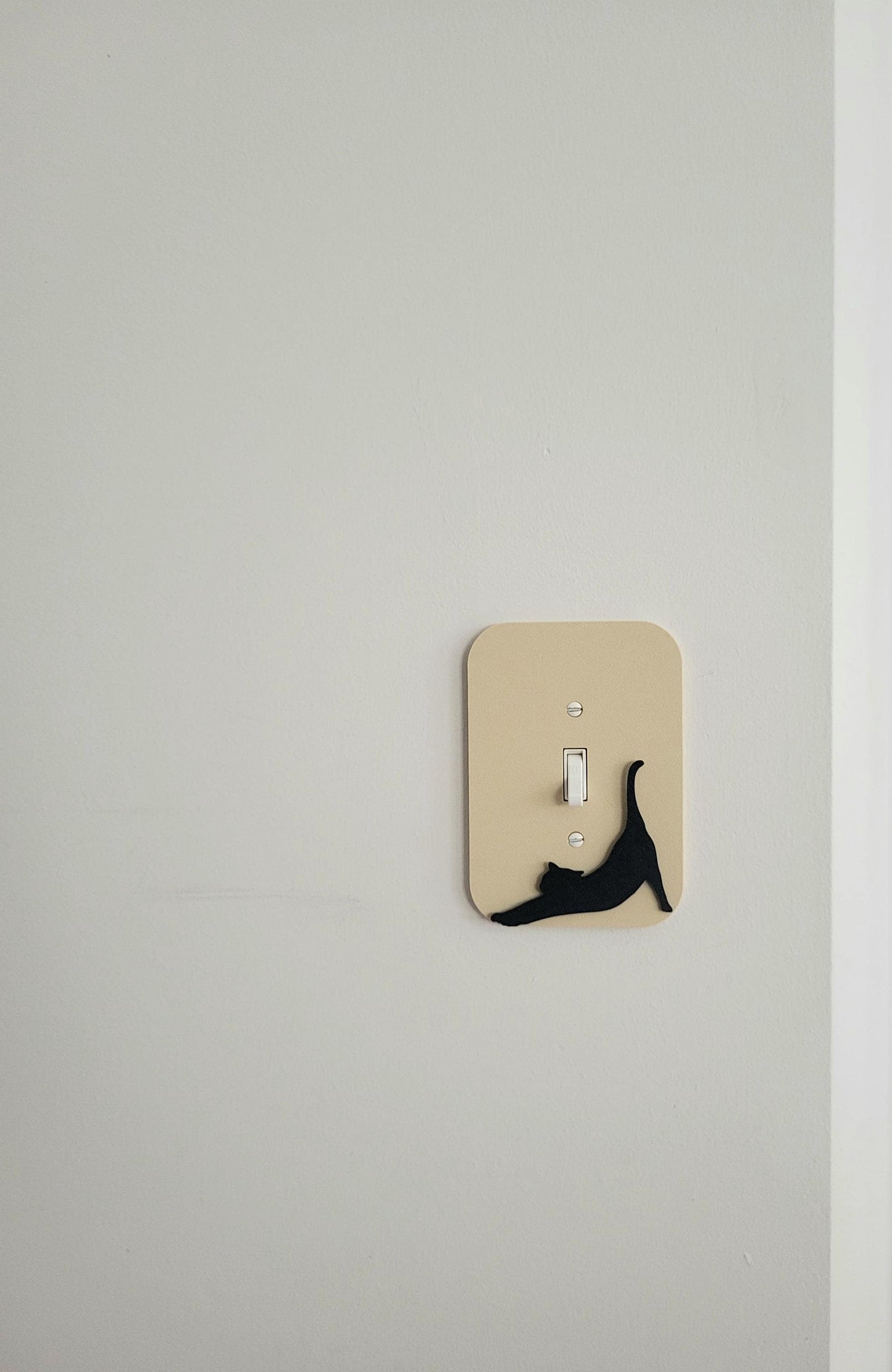 Light Switch Cover With Streching Cat Accent, Wall Plate Cover, Mid Century Modern, Unique Switch Plate Design, Home Decor, Kitten Light Switch