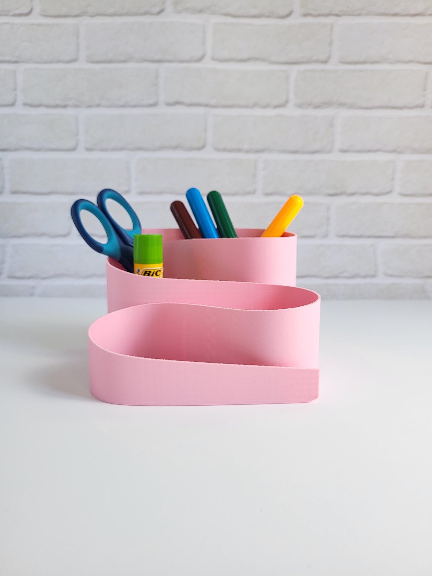 Modern S-Shaped Desk Organizer – Pencil Holder | Office Storage Tray | Teacher Gift | Minimalist Organizer