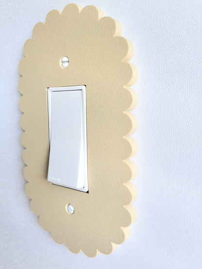 Oval Scalloped Light Switch Cover