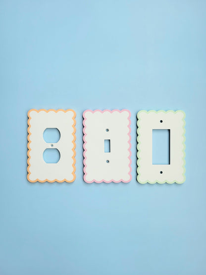 Two-Tone Pastel Scalloped Light Switch Cover