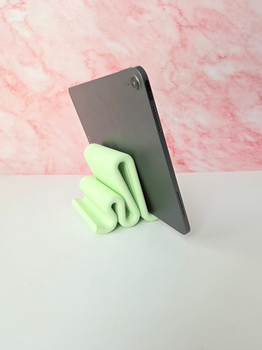Modern Wavy Tablet / Kindle Stand