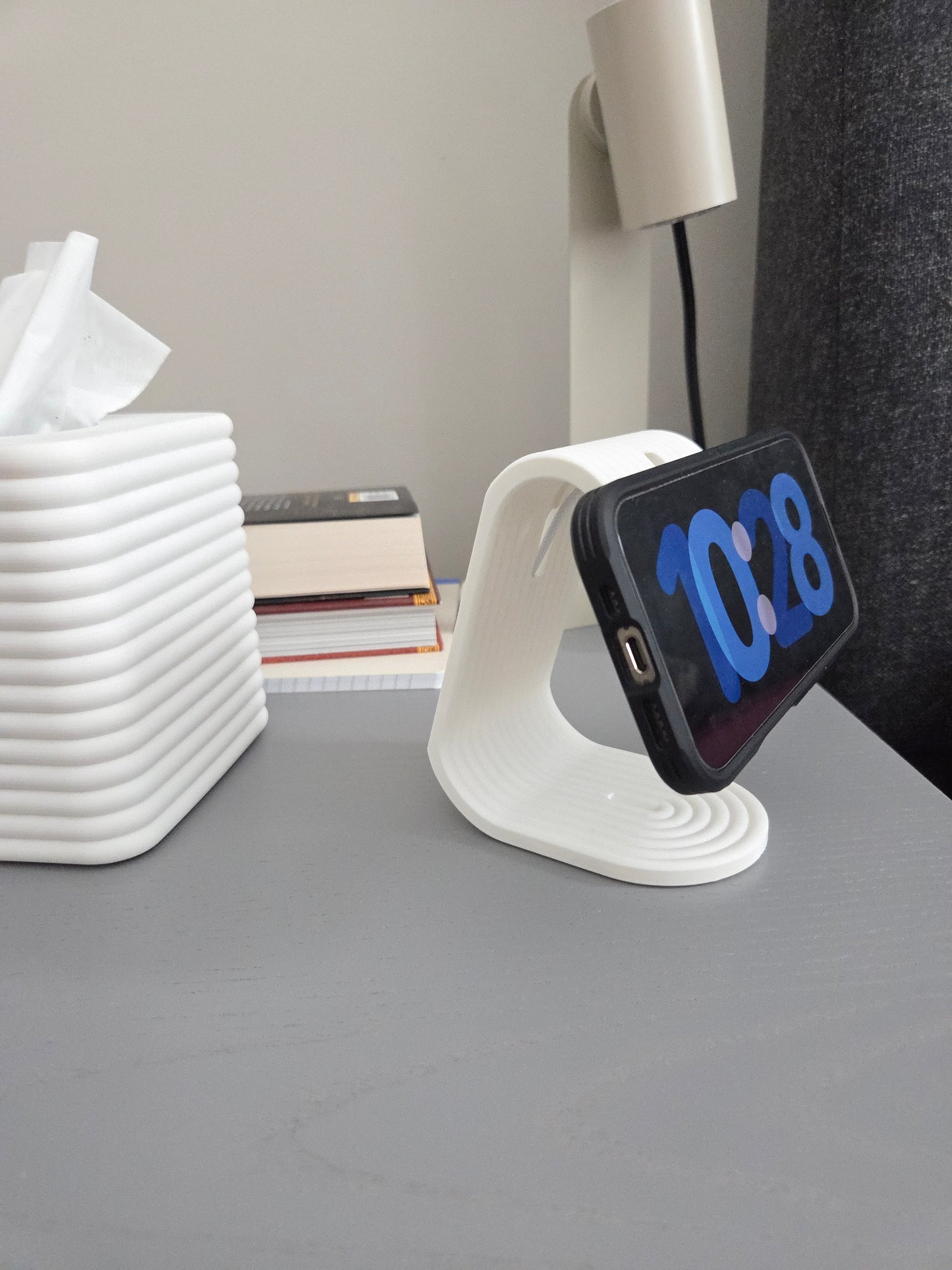 Minimalist Bubble Phone Stand | Compatible with Chargers