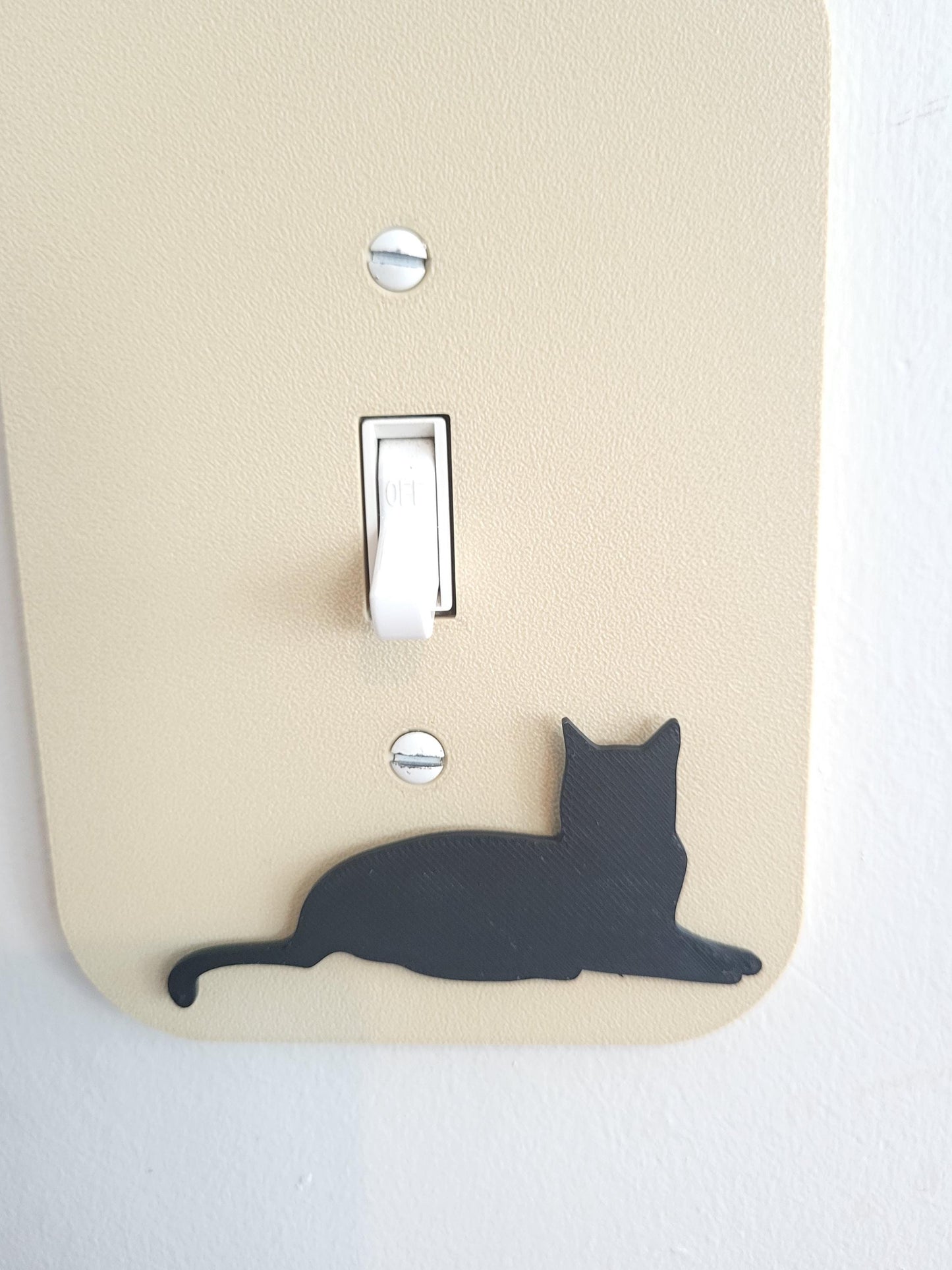 Lying Cat Light Switch Cover