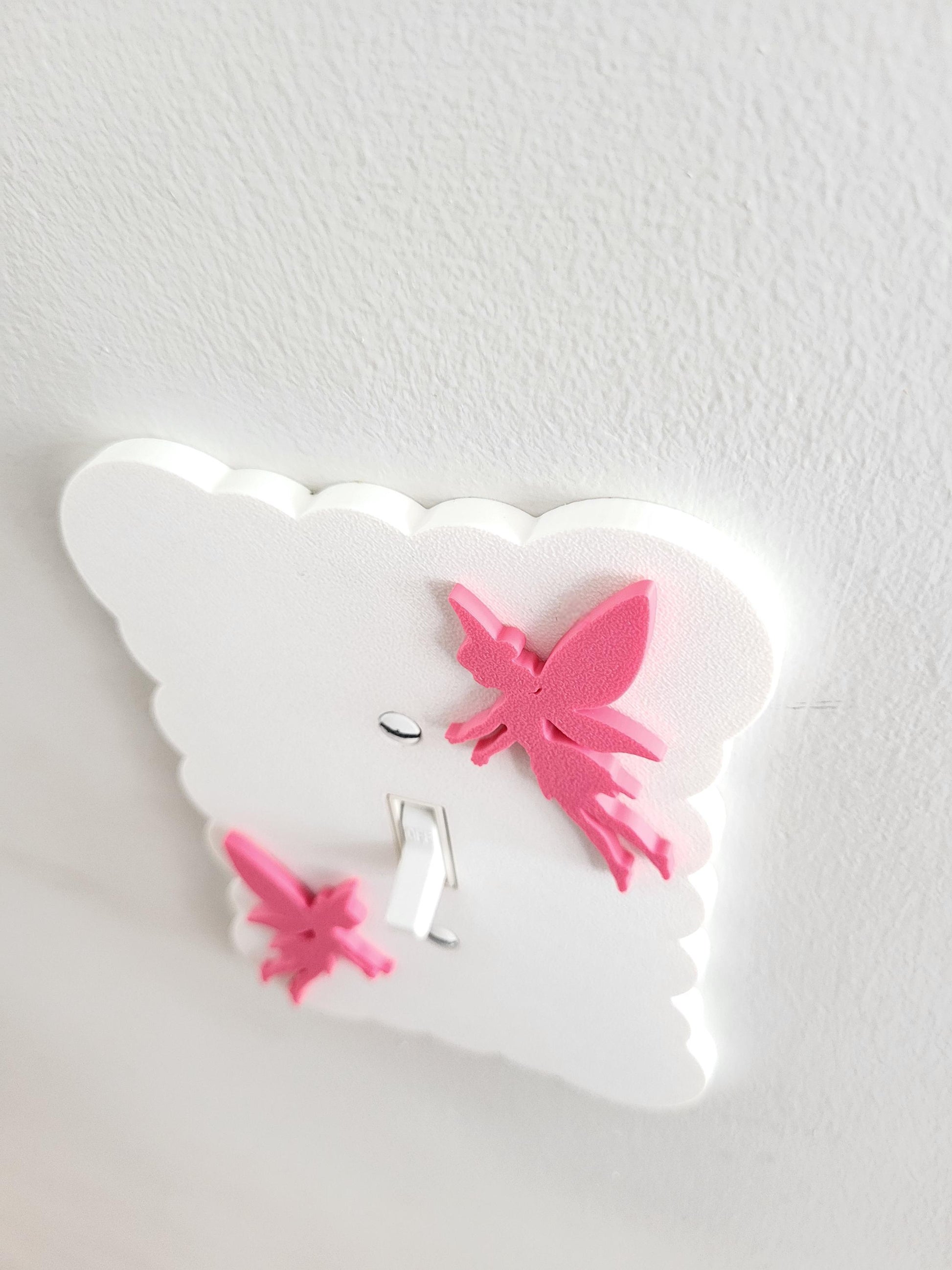 Wavy Light Switch Cover with Flying Fairies, Cloudy Light Switch, Scalloped Fairy Wall Plate, Unique Switch, For Kids Room, Baby Shower Gift