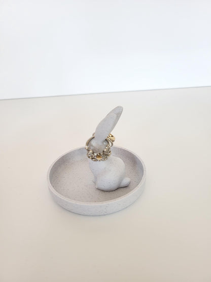 Bunny Ring Holder Dish - Cute Jewelry Organizer, Ring Holder Dish,  Wedding Ring Holder, Ring Display, Engagement Gift, Teen Gift Idea