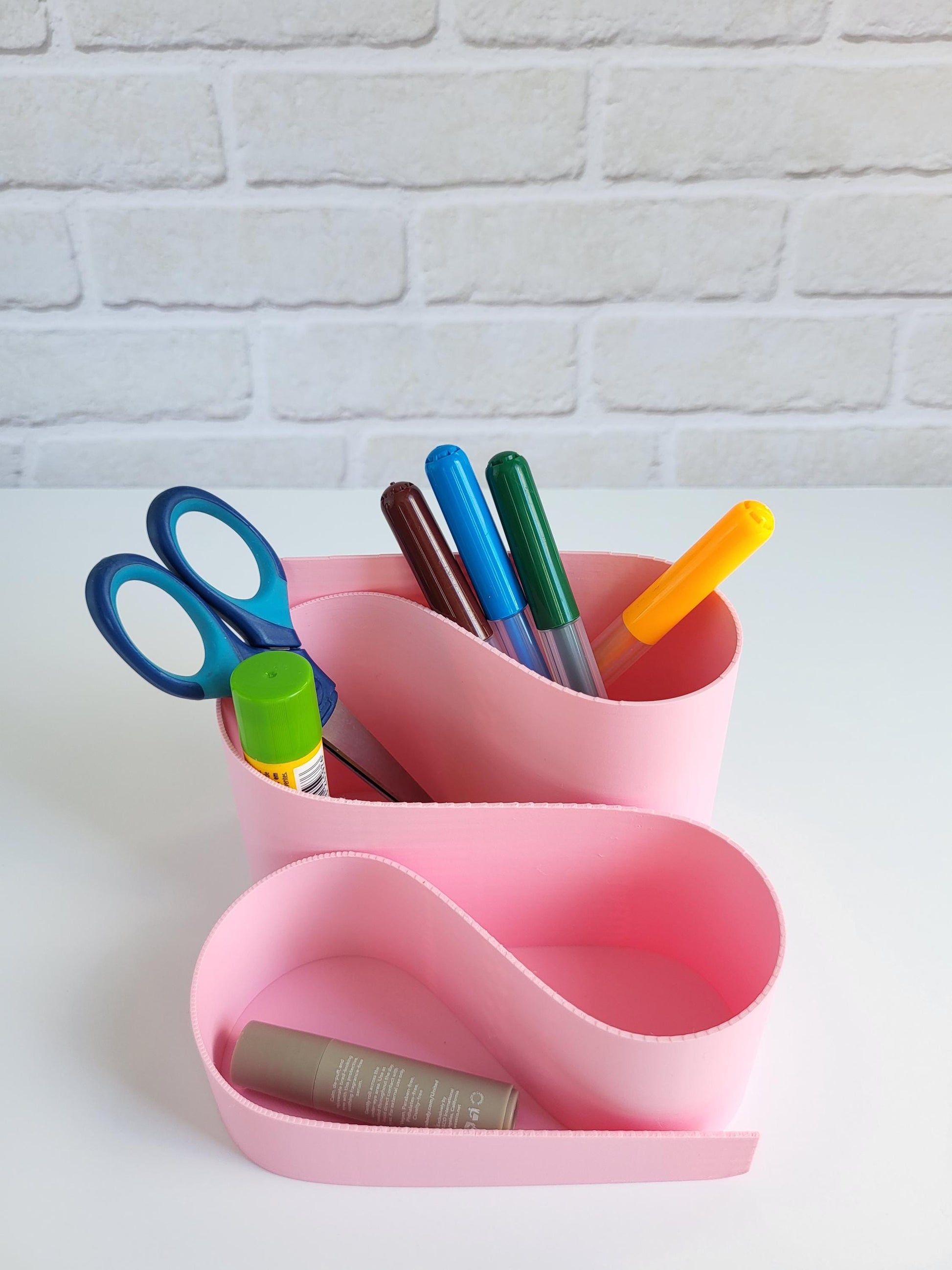 Modern S-Shaped Desk Organizer – Pencil Holder | Office Storage Tray | Teacher Gift | Minimalist Organizer