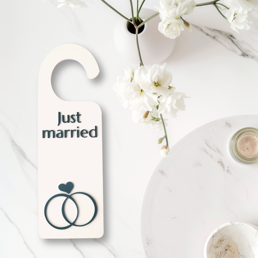 just married sign,
wedding door sign,
honeymoon sign,
bridal suite decor,
door hanger wedding,
wedding decoration,
bride gift idea,
just married gift,
engagement sign,
cute wedding sign,
married door tag,
honeymoon decor,
hotel room sign,